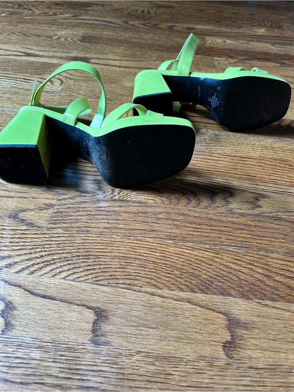 Nine West Lime Green Block Heel Sandals – Women’s Size 8.5